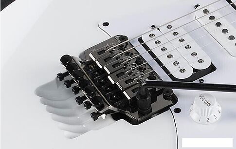 Электрогитара Ibanez JEMJR-WH