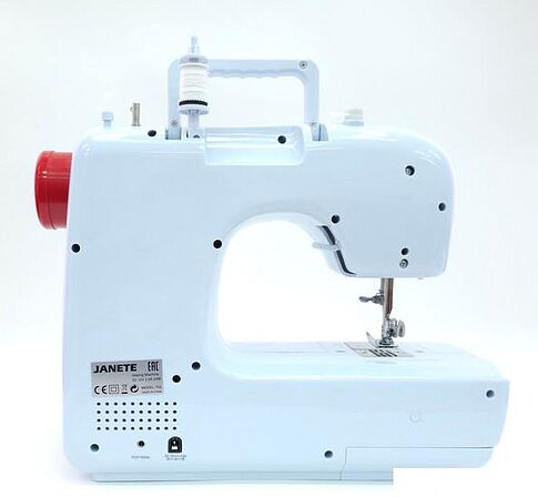 Электромеханическая швейная машина Janete 702