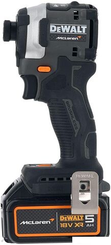 Винтоверт DeWalt DCF85MP2T (с 2-мя АКБ, кейс)