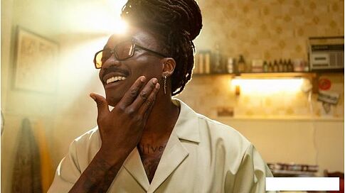 Триммер для бороды и усов Philips OneBlade Face + Body QP2824/20