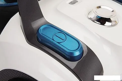 Пылесос Polaris PVC 2016