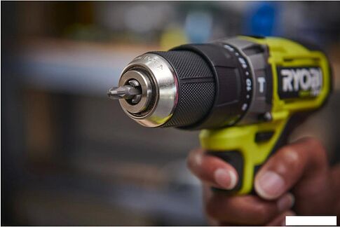 Ударная дрель-шуруповерт Ryobi RPD18C1-242S 5133006524 (с 2-мя АКБ, сумка)