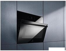Микроволновая печь Electrolux EVM8E08Z