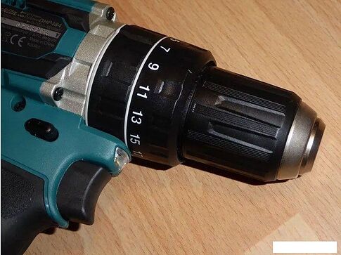 Ударная дрель-шуруповерт Makita DHP484RTJ (с 2-мя АКБ, кейс)