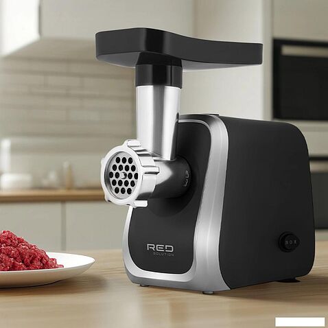 Мясорубка RED Solution MG130