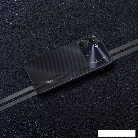 Смартфон Itel P40 4G 4GB/128GB (черный)