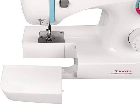 Швейная машина Chayka New Wave 750