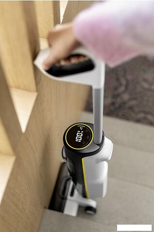 Вертикальный моющий пылесос Karcher FCV 4 1.056-131.0
