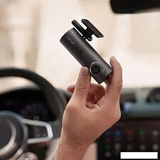 Видеорегистратор 70mai Dash Cam M200 (международная версия) Видеорегистратор 70mai Dash Cam M200 (международная версия)