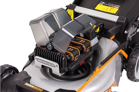 Газонокосилка Worx WG761E (с 4-мя АКБ)
