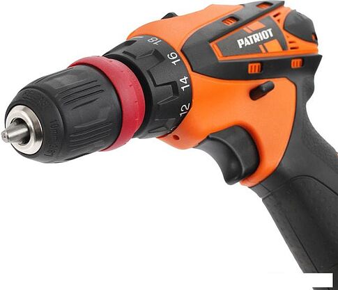 Дрель-шуруповерт Patriot BR 115Li 180201115 (с 2-мя АКБ, кейс)