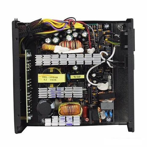 Блок питания GameMax GM-1050