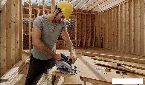 Дисковая (циркулярная) пила Bosch GKS 140 Professional 06016B3020