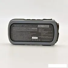 Портативное пусковое устройство Беркут JSL-13000