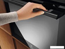 Электрический духовой шкаф Electrolux KODEF70BZ