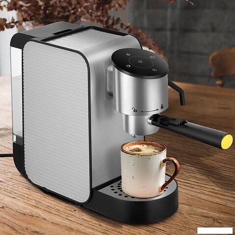 Рожковая кофеварка Kitfort KT-7473