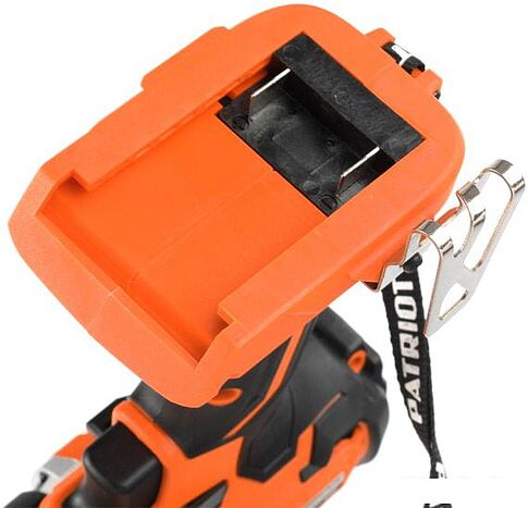 Дрель-шуруповерт Patriot BR 210UES-h 180301555 (с 2-мя АКБ, кейс)