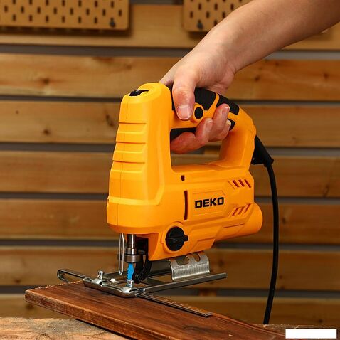 Электролобзик Deko JS650DK 084-1103