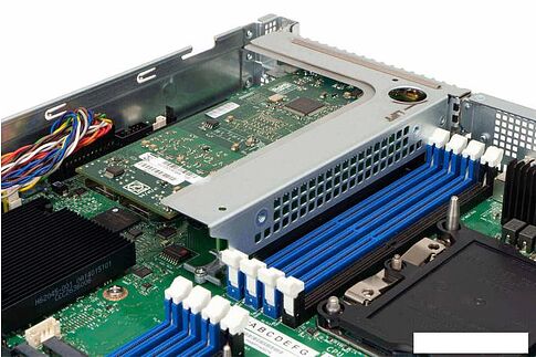 Сетевой накопитель In Win IW-RS104-07 650W