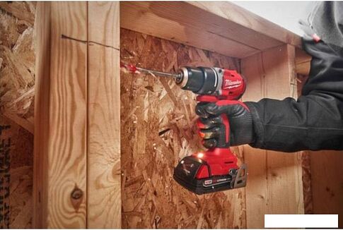 Дрель-шуруповерт Milwaukee M18 M18BLDDRC-0X 4933492832 (без АКБ, кейс)