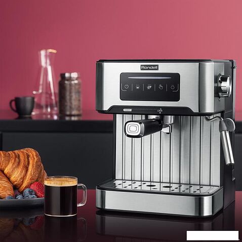 Рожковая помповая кофеварка Rondell RDE-1106