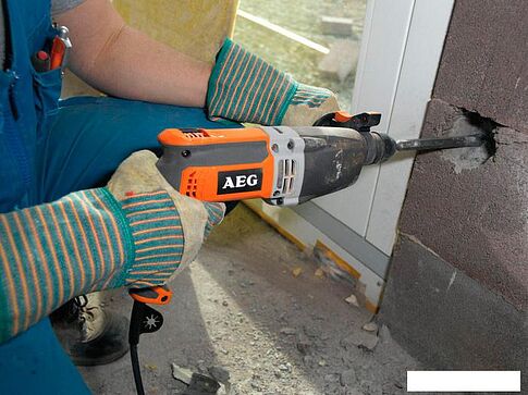 Перфоратор AEG KH 26 E