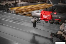 Высечные электрические ножницы Milwaukee M12 FNB16-402X 4933479619 (с 2-мя АКБ, кейс)