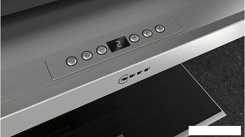 Кухонная вытяжка NEFF D46ML54X1