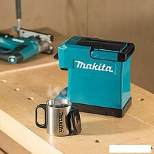 Капельная кофеварка Makita DCM501Z Капельная кофеварка Makita DCM501Z