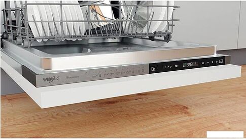 Встраиваемая посудомоечная машина Whirlpool WIP 4O33 PLE S