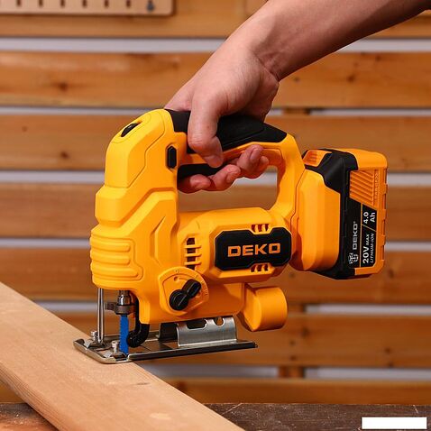 Электролобзик Deko DKJS20E 083-1124 (с 1-им АКБ)