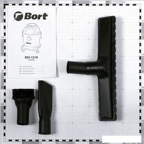 Пылесос Bort BSS-1218