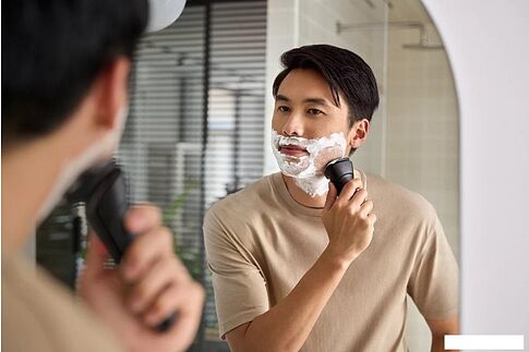 Электробритва Philips Series 1000 S1103/02