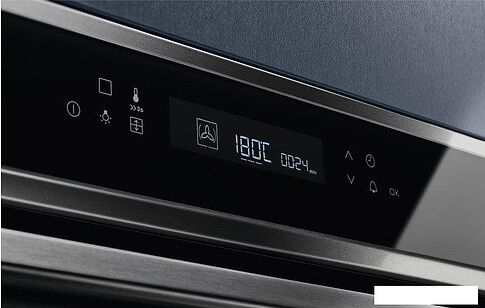 Электрический духовой шкаф Electrolux COE7P31X