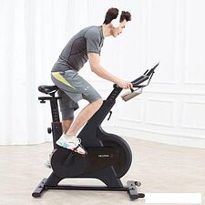 Велотренажер DFC Yesoul Smart M1 (черный) Велотренажер DFC Yesoul Smart M1 (черный)