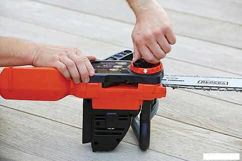 Аккумуляторная пила Black & Decker GKC3630L20 (с 1-м АКБ 2 Ah)