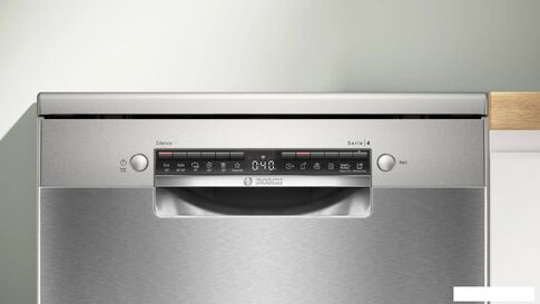 Отдельностоящая посудомоечная машина Bosch Serie 4 SMS4EVI04E
