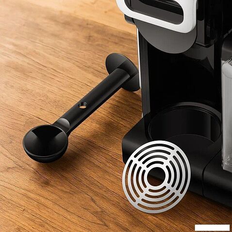 Рожковая кофеварка Kitfort KT-7675