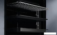 Электрический духовой шкаф Electrolux SteamBake 600 EOD6P77WZ Электрический духовой шкаф Electrolux SteamBake 600 EOD6P77WZ