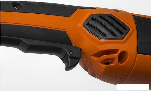 Угловая шлифмашина Daewoo Power DAG 1250-125