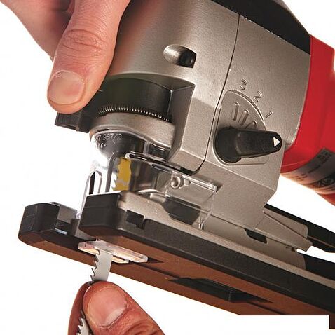 Электролобзик Milwaukee FSPE 110 X [4933357990]