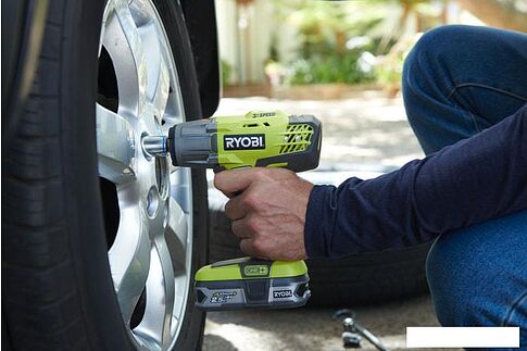 Ударный гайковерт Ryobi R18IW3-120S 5133003574 (с 1-им АКБ)