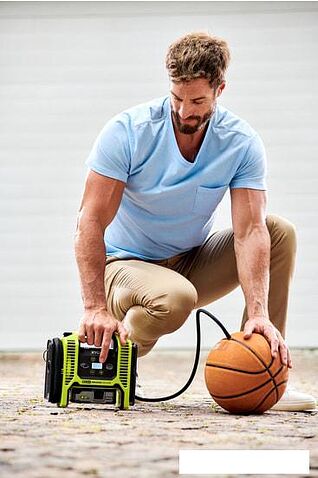 Автомобильный компрессор Ryobi R18MI-0 (без аккумулятора)