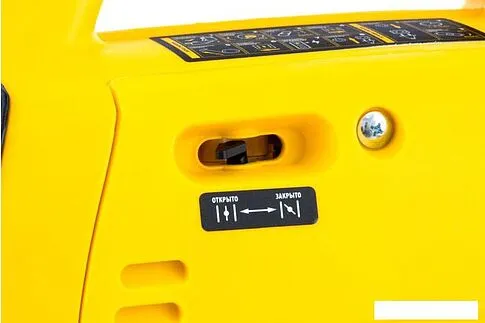 Бензиновый генератор Denzel GT-1200iS