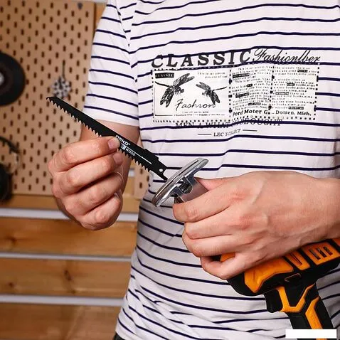 Сабельная пила Deko DKRS20 085-1069 (с 1-им АКБ)