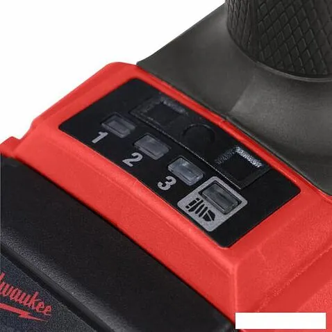 Винтоверт Milwaukee M18 FUEL M18FID3-502X 4933479865 (с 2-мя АКБ, кейс)