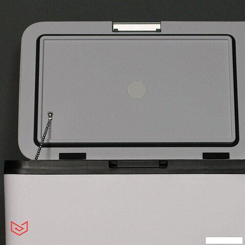 Компрессорный автохолодильник Meyvel AF-G25