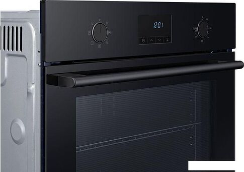 Электрический духовой шкаф Samsung NV68A1140BB/EO