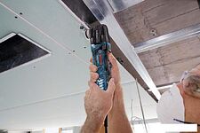 Мультифункциональная шлифмашина Bosch GOP 30-28 Professional 0601237001 (без кейса) Мультифункциональная шлифмашина Bosch GOP 30-28 Professional 0601237001 (без кейса)