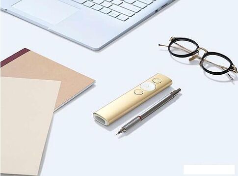 Универсальный пульт ДУ Logitech Spotlight (золотистый)